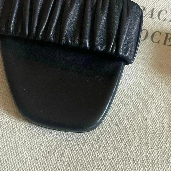 Lewit Black Scrunched Sandals Size 37.5EU / 7US - Picture 8 of 9